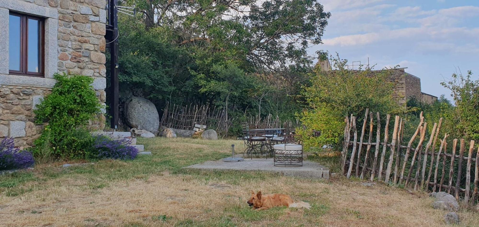 Ferme Can Llull Enveitg Exterior photo